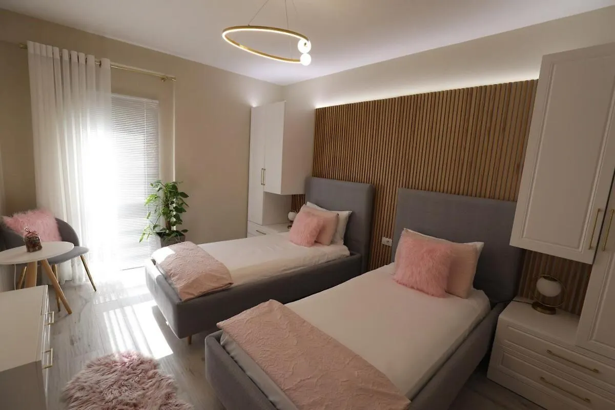 Lakeside Serenity Apartment Pogradaş 0*,  Arnavutluk